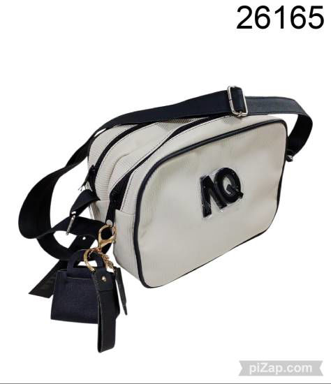 Imagen de BANDOLERA ECOCUERO RAYADO C/DOS COMPART NEGRA Y HUESO 4.26